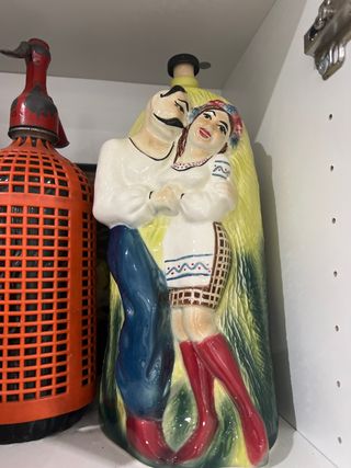 Botellero antiguo pareja cerámica ucrania