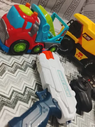 Lote Juguetes: Coche Policía, Camión, Pistola