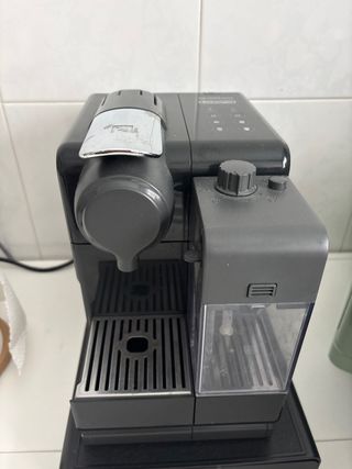 Cafetera DeLonghi Nespresso