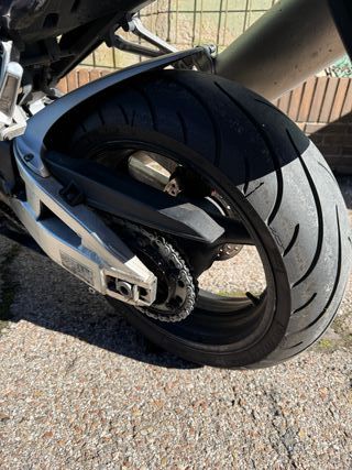 Honda CBR 900RR Fireblade Blanca