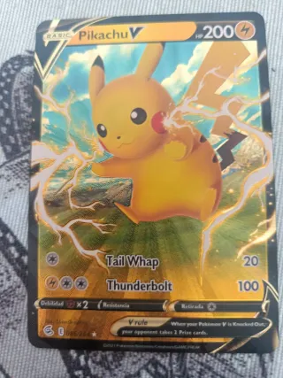 Cartas Pokémon Pikachu V Doradas