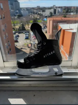 Pattini da ghiaccio ATTABO neri