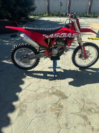 Gas Gas MC 250F Roja