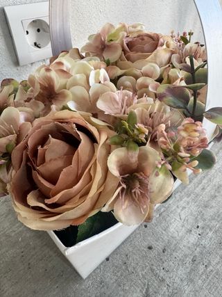 Cesto decorativo tecido e vime