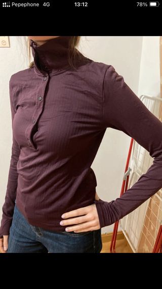 Sudadera Athleta fina morada