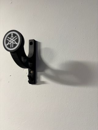 Soporte Yamaha Casco y Llaves Negro