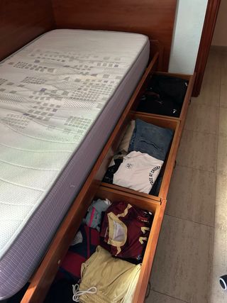 Dormitorio Juvenil Completo de Madera