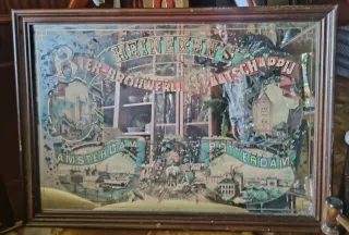 Specchi pubblicitari vintage con foto di birre e liquori