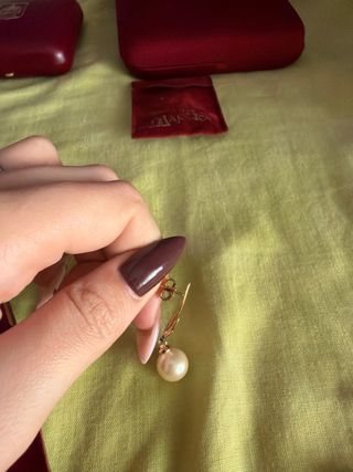 Pendientes dorados perla Majorica