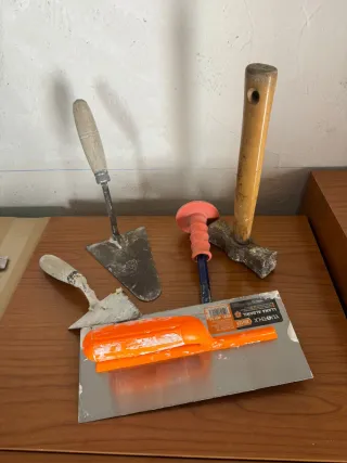 Lote herramientas albañilería y paletería