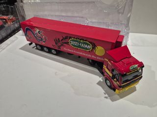 Camión Mercedes SK 1844 Suzi-Wan 1:43