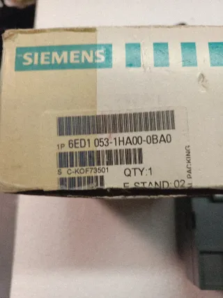 Siemens LOGO! 24RL PLC
