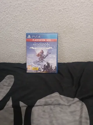 Horizon Zero Dawn Complete Edition PS4