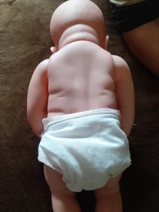 Muñeca realista bebé