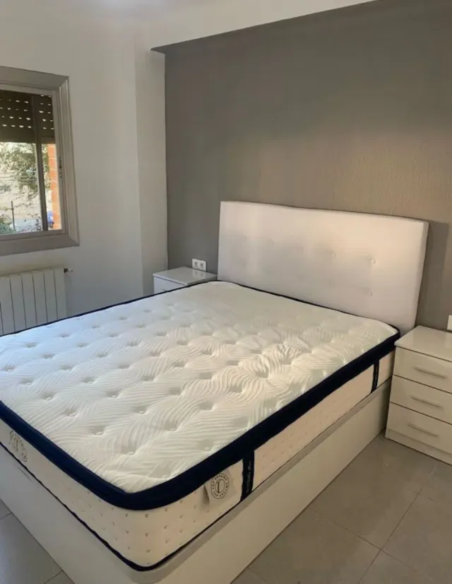 Divano letto a ribalta con materasso