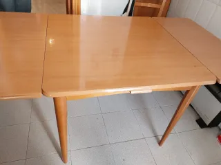 Mesa de comedor con 6 sillas