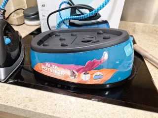 Centro de planchado Cecotec ForceTitanium 4000