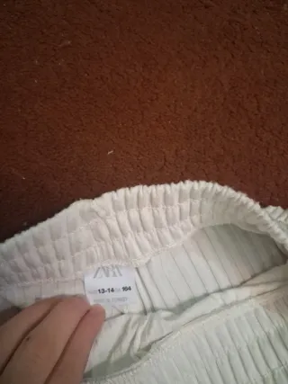 Mallas acampanadas blancas a rayas