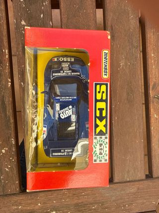 Coche Scalextric Bugatti EB110 Le Mans