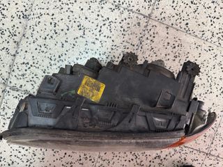 Faro Izquierdo BMW Serie 3 E46 Piloto