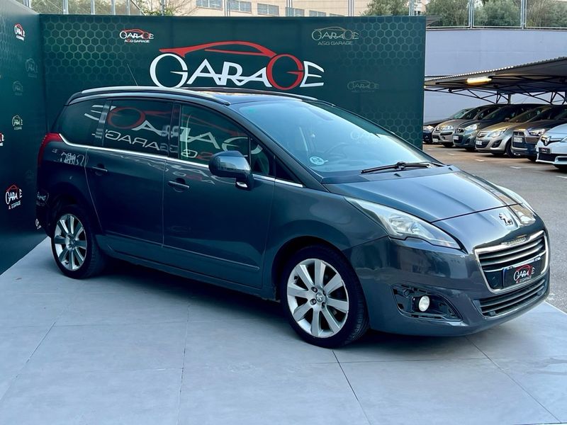 Peugeot 5008 1.6 HDI Allure 2013, foto 8