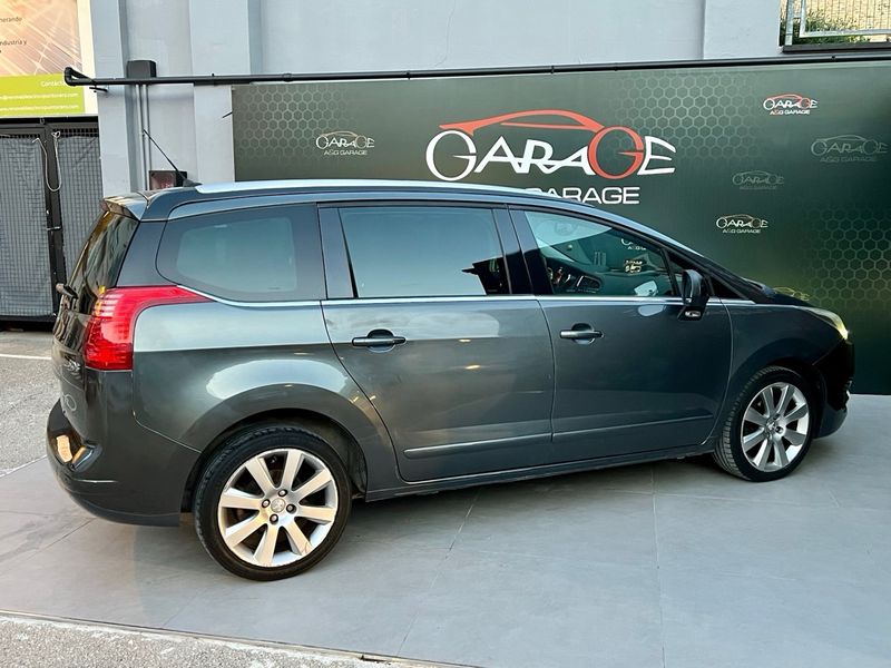 Peugeot 5008 1.6 HDI Allure 2013, foto 11