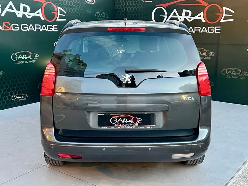Peugeot 5008 1.6 HDI Allure 2013, foto 12