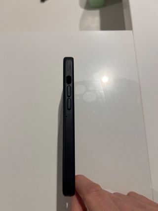 Funda Negra iPhone 14