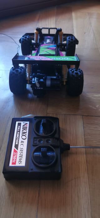 Coche RC Nikko Dominator 1 Mando