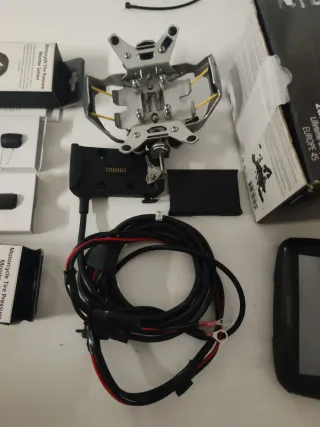 Garmin Zumo 595 + Soporte Touratech