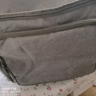 Carrito de la compra gris