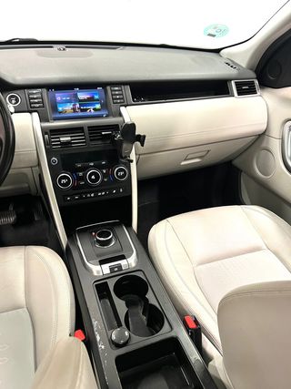 Land Rover Discovery Sport 2017