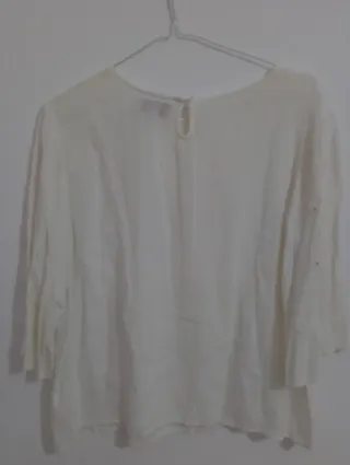 Blusa vintage crema bordada espejitos