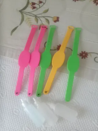 Pulseras dispensadoras de gel