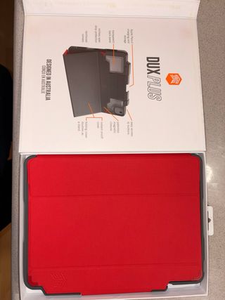 Funda STM Dux Plus iPad Air 10.9”4ª Gen