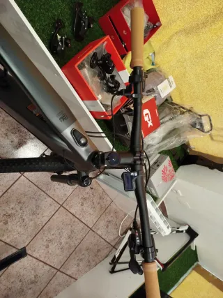 Bicicleta COLUER E-QUICKVOLT PRO SH500 TL Gris