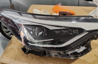 Faro Delantero Derecho Xenon Toyota CHR