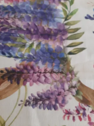 Camino de mesa floral