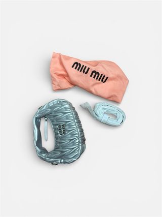 Borsa Miu Miu Wander Nappa Matelassé Azzurra