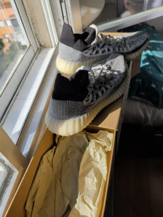 Zapatillas Adidas Yeezy Boost 350 V2 Knit