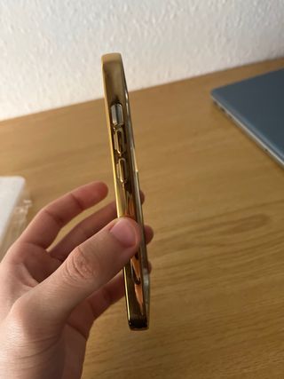 Funda iPhone 13/14 Transparente Dorada