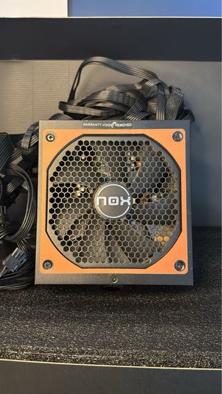 Fuente de Alimentación URANO VX750W *Sin Caja*