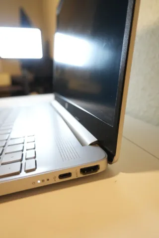 Ordenador Portátil HP Ryzen 7 5700U 16Gb 512Gb SSD