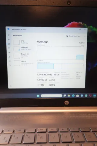 Ordenador Portátil HP Ryzen 7 5700U 16Gb 512Gb SSD
