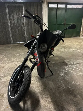 Derbi Senda Xtreme Supermotard Negra