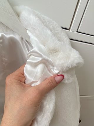 Capa de vestir de pelo