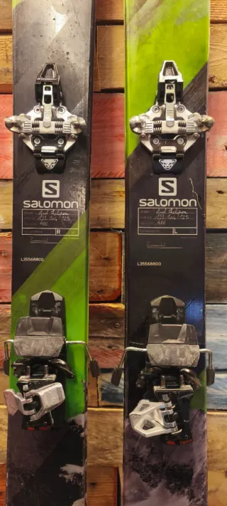 Esquís Salomon 105mm con fijaciones Dynafit