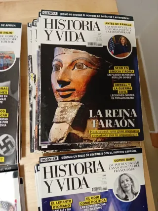 Colección de revistas Historia y Vida. 55 revistas