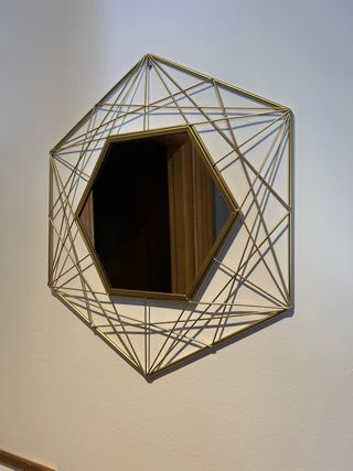 Espejo Decorativo Dorado Hexagonal
