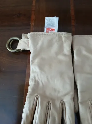 Guanti MNG con anelli ottone